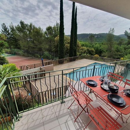 Appartement T3 Le Lou-Piscine&Parking - 5min des thermes à Gréoux-les-Bains Extérieur photo